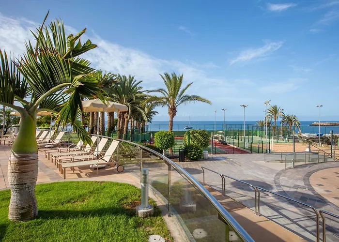 Hotel Radisson Blu Gran Canaria 5*